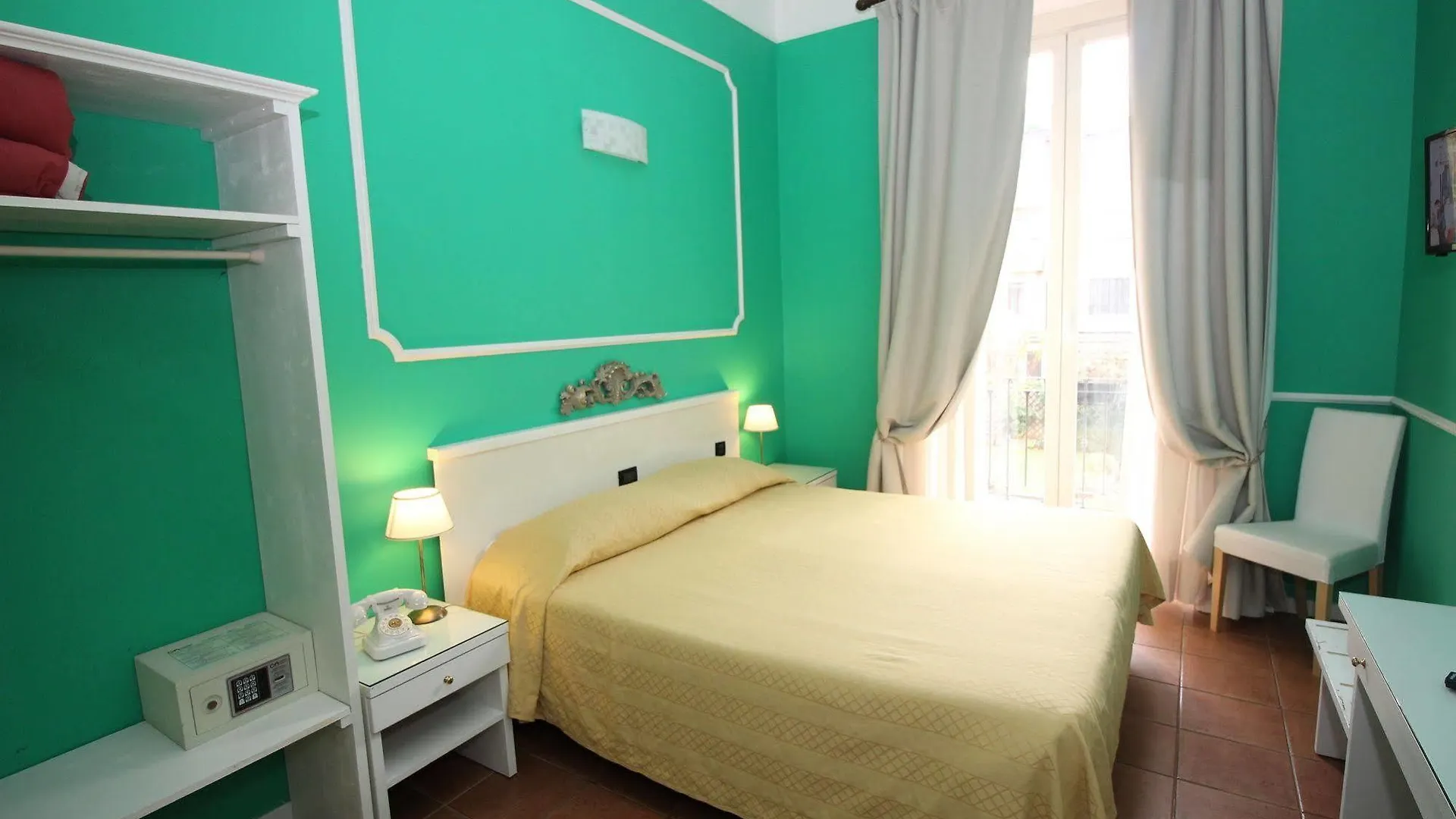 Hotel Charly 3*, Milan Italy
