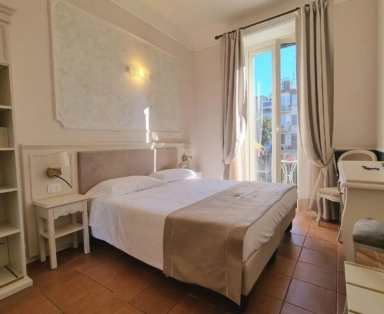 Hotel Charly Mediolan