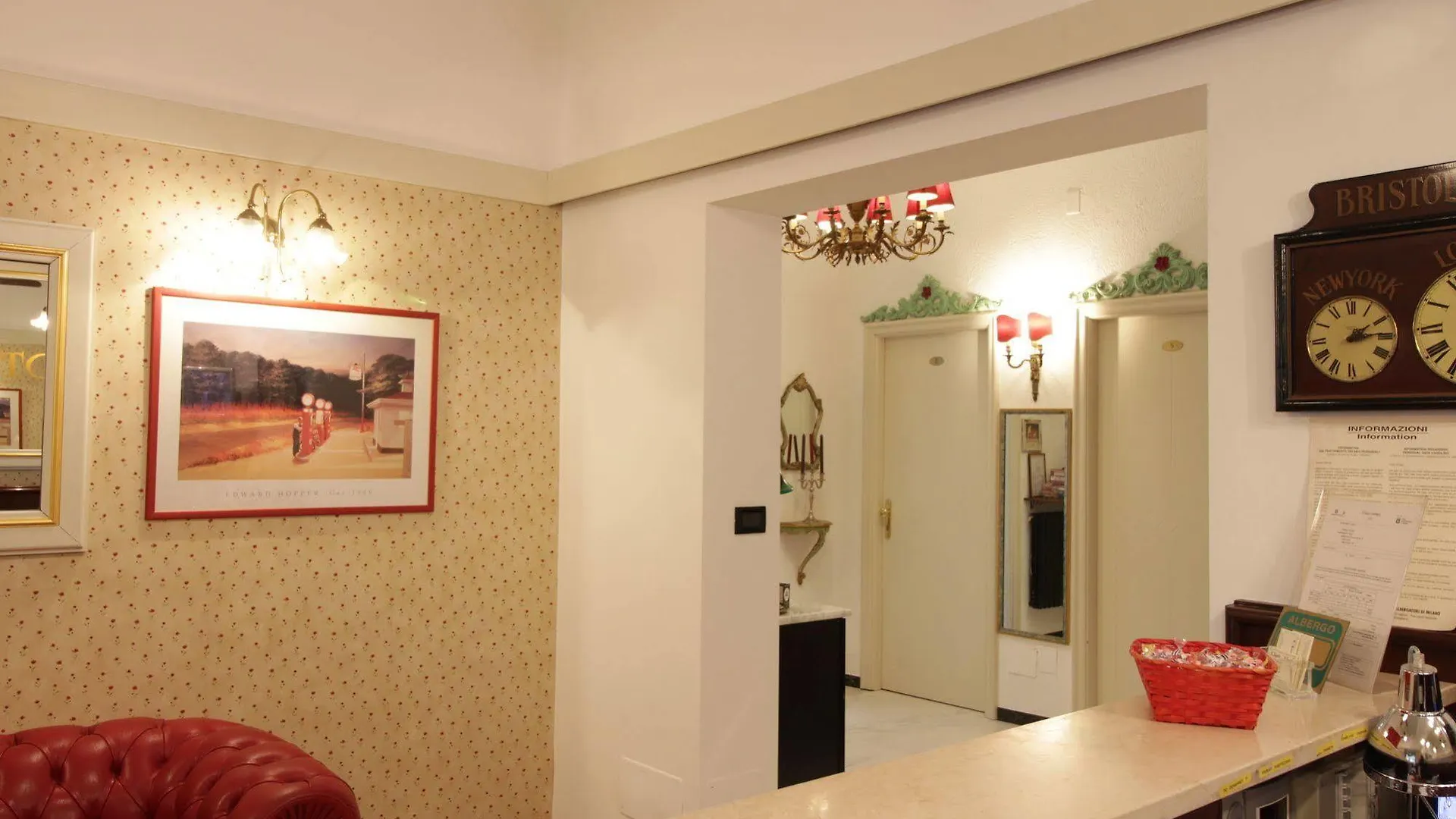 Hotel Charly Mediolan 3*,